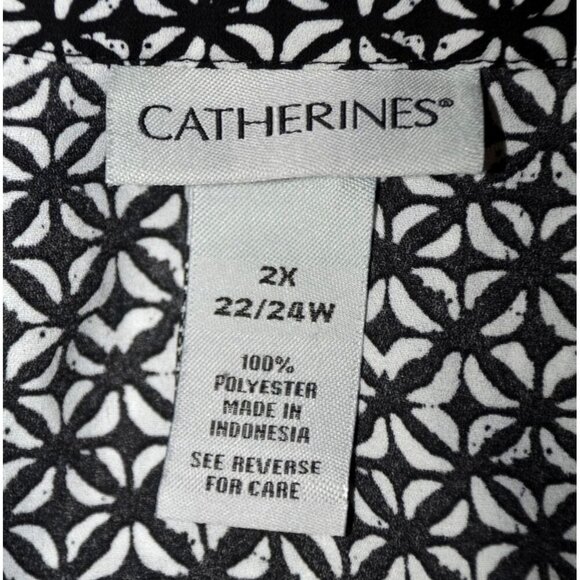 Catherines Women's Black 1/4 Button Up Blouse 2X 3/4 Bell Sleeves V-Neck Tunic - Picture 8 of 9